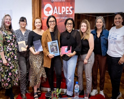 Conversatorio - Fotolibro por mujeres: Visiones que amplían las fronteras
